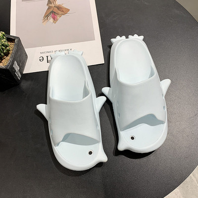 Καθημερινές γυναικείες παντόφλες  καουτσούκ με 3D στοιχείο