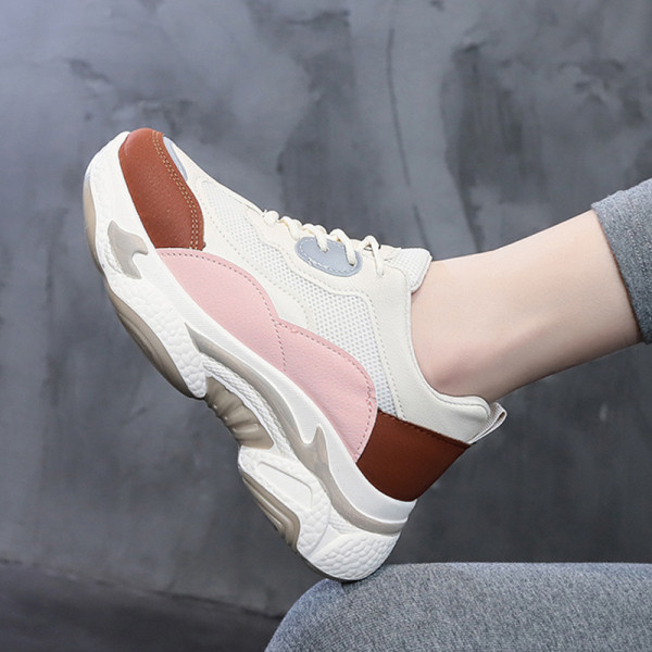 Γυναικεία αθλητικά παπούτσια με σκληρή σόλα κατάλληλα για το καλοκαίρι