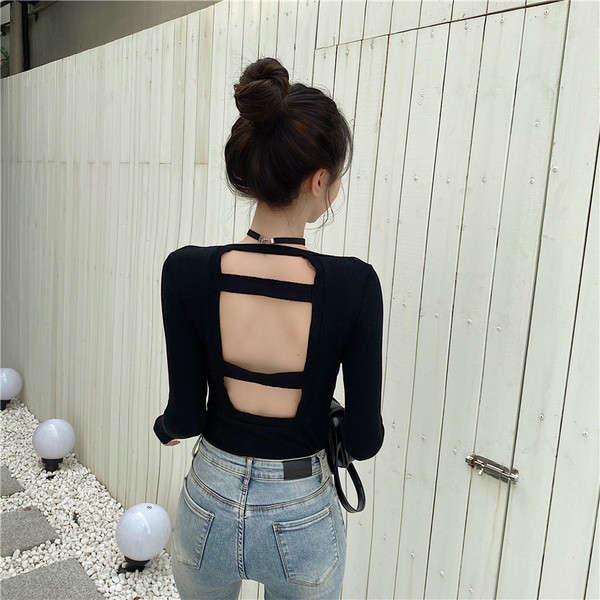 Lezser női blúz visszavágott ovális nyakkivágással