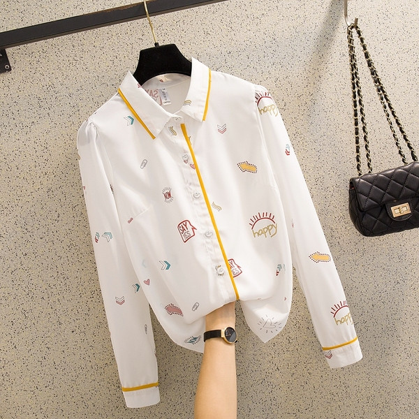 Sieviešu krekls ar klasisku apkakli un garām piedurknēm