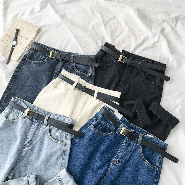 Alkalmi női farmer magas derékkal és övvel