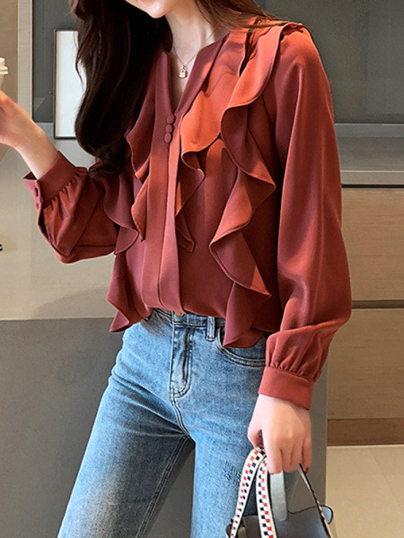 Stilingi moteriški marškiniai su V formos iškirpte ir sagomis
