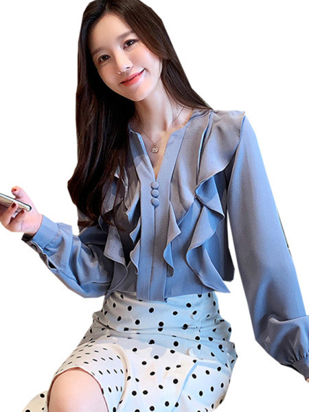 Stilingi moteriški marškiniai su V formos iškirpte ir sagomis