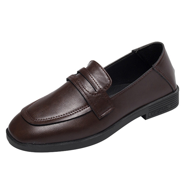 Bőr női alkalmi cipő lapos talppal