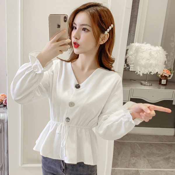 Alkalmi női ing gombokkal és hosszú ujjú