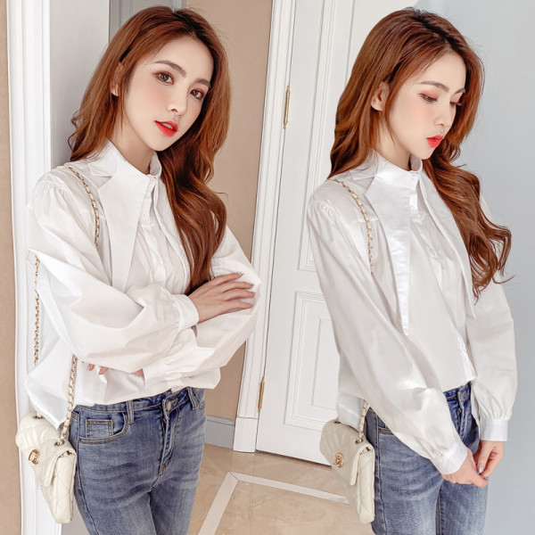 Sieviešu ikdienas krekls ar pogām un garām platām piedurknēm