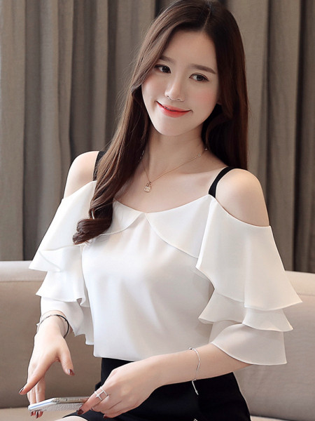 Naiste moodne allakäinud varrukatega pluus