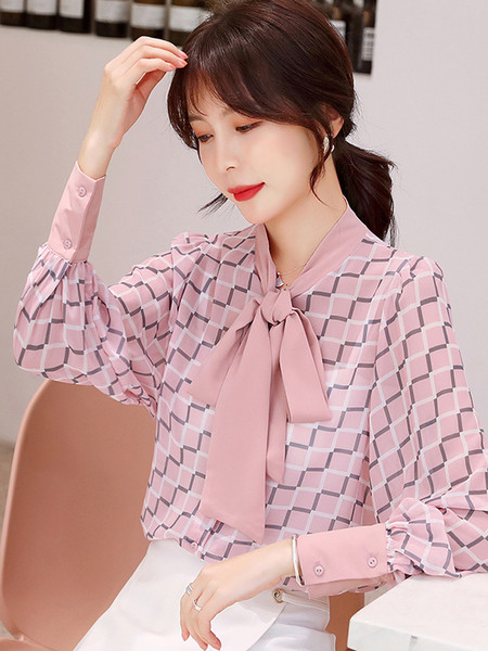 Naiste šifoonist särk paela ja pikkade varrukatega