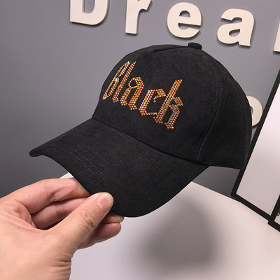 Ikdienas sieviešu melnā cepure ar vizieri un uzrakstu divos modeļos