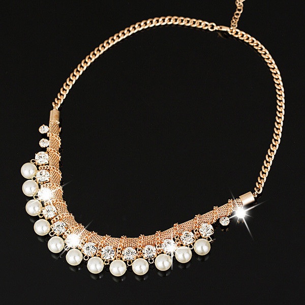 Elegáns női függő gyöngy nyaklánc