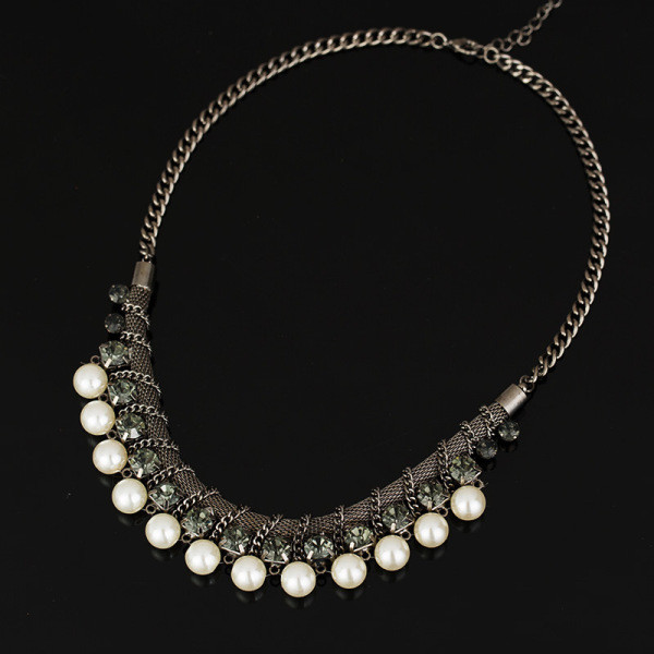 Elegáns női függő gyöngy nyaklánc