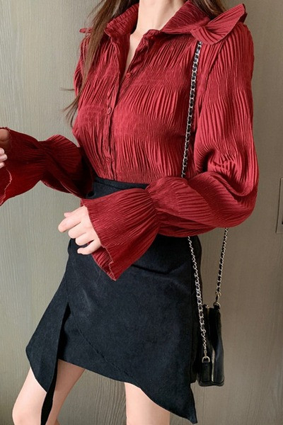 Női szett magas derékú aszimmetrikus szoknyával és inggel