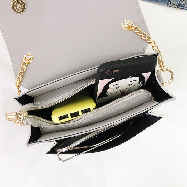 Geanta de dama moderna din piele ecologica cu maner lung si inimioare