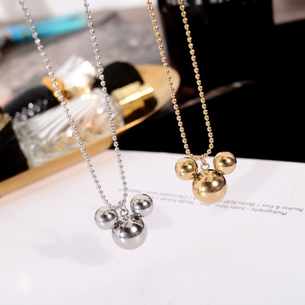 Moderna gara sieviešu kaklarota ar kulonu