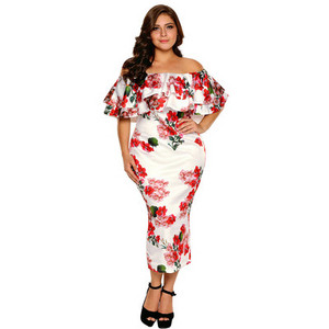 Laisvalaikio moteriška ilga suknelė nuleidžiamomis rankovėmis ir gėlių motyvais