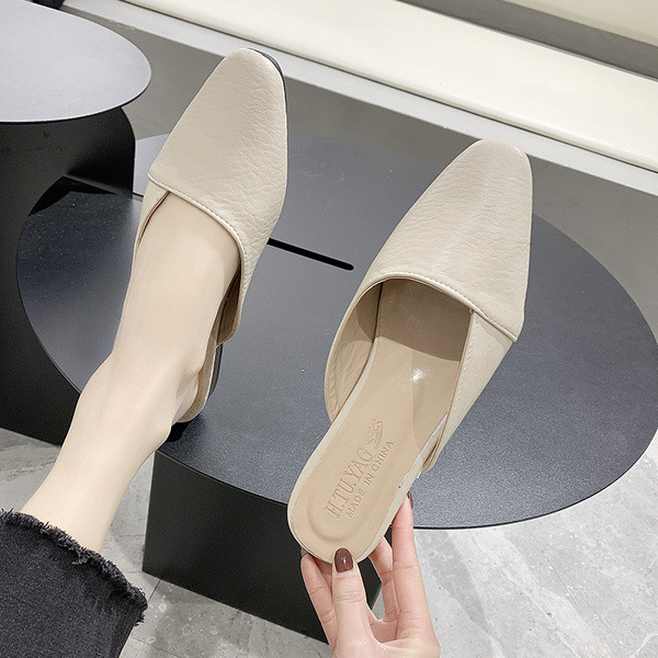 Alkalmi bőr papucs lapos talppal