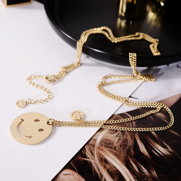 Colier zilnic de dama din otel titan cu pandantiv in forma de emoticon