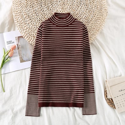 Női csíkos blúz magas gallérral és hosszú ujjal