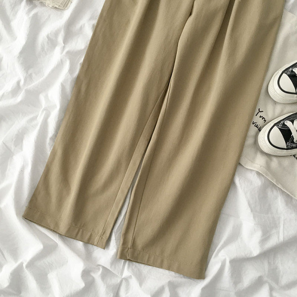 Laisvalaikio moteriškų kelnių platus modelis aukštu juosmeniu