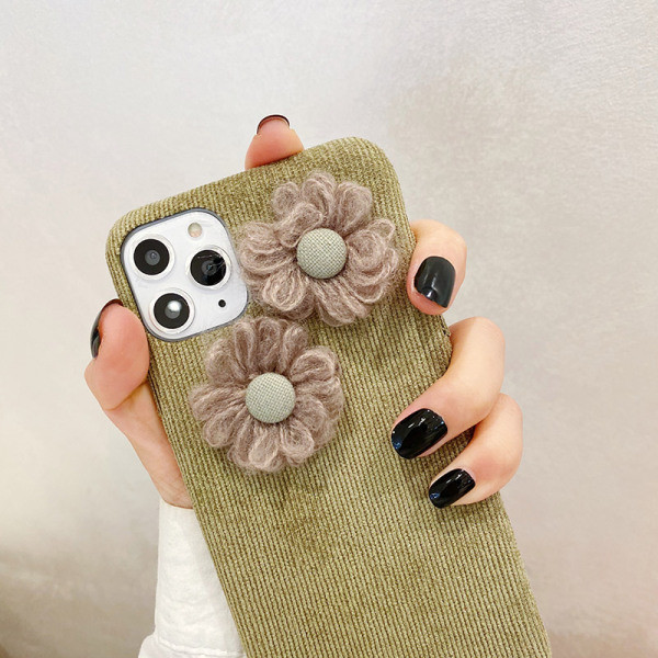 Tvrda maska sa 3D cvjetnim elementom za iPhone 11 Pro Max zelene boje