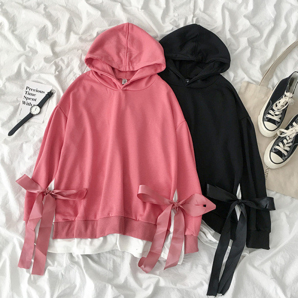 Ежедневна дамска блуза с панделки и качулка