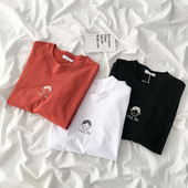 Alkalmi női póló rátéttel és ovális nyakkivágással