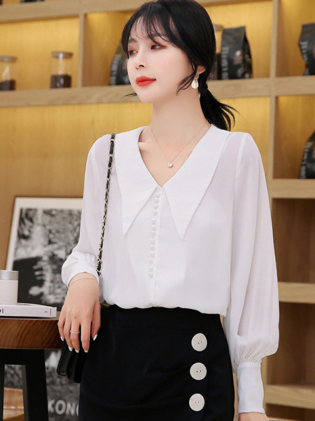 Elegants sieviešu krekls divās krāsās ar garām piedurknēm un špica kakla izgriezumu