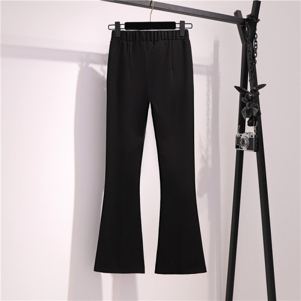 Актуален дамски черен панталон с еластична талия и кръгла катарама