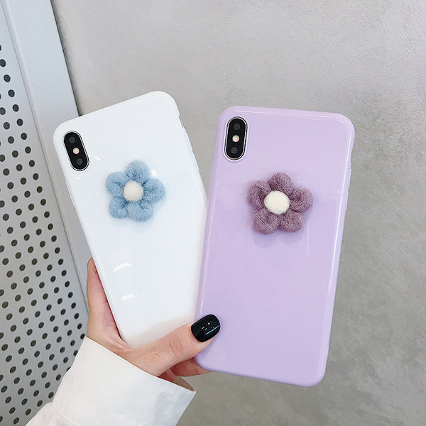 Silikonska maska sa 3D cvjetnim elementom za iPhone XS