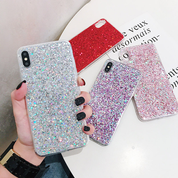 Läikivate osakestega silikoonümbris iPhone XS jaoks