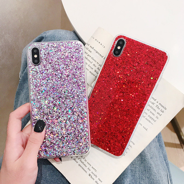 Läikivate osakestega silikoonümbris iPhone XS jaoks