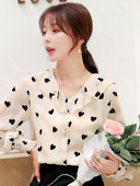 Дамска актуална риза с V-образно деколте и дълъг ръкав