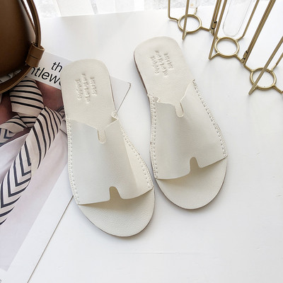 Дамски кожени чехли с равна подметка в няколко цвята