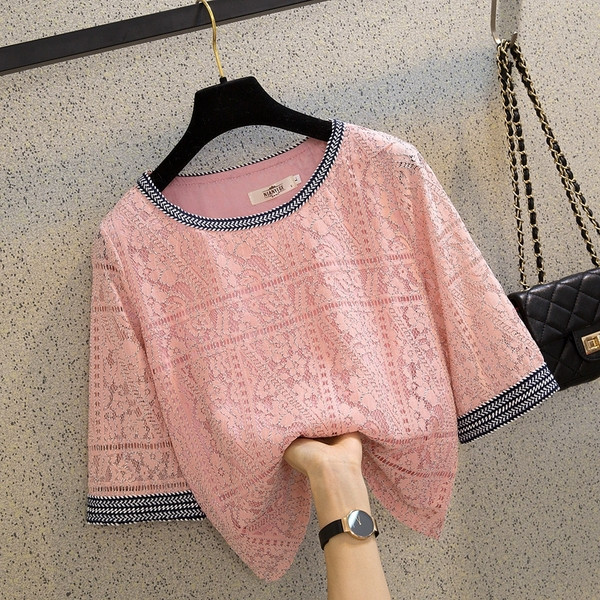 Jauna modeļa sieviešu mežģīņu blūze ar ovālu kakla izgriezumu un 3/4 platām piedurknēm