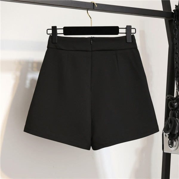 Стилни къси дамски панталони с висока талия и колан