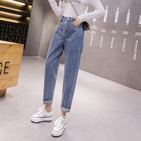 Ikdienas sieviešu džinsi ar augstu vidukli un kabatām - taisns modelis