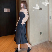 Дълга дамска рокля с паднали ръкави от тюл