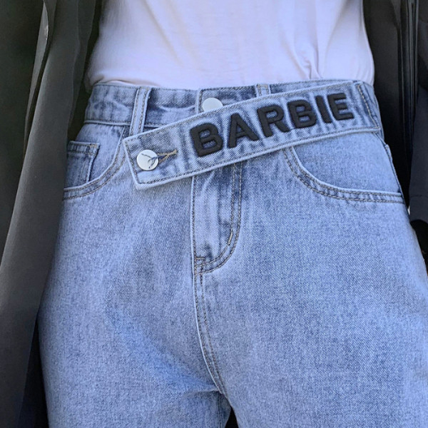 Sieviešu ikdienas džinsi ar augstu vidukli un uzrakstu