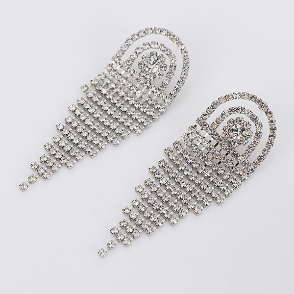 Női elegáns ezüst fülbevaló kövekkel