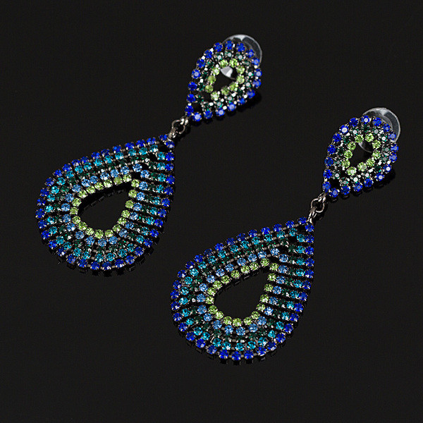 Stílusos női lógó fülbevaló kék kövekkel