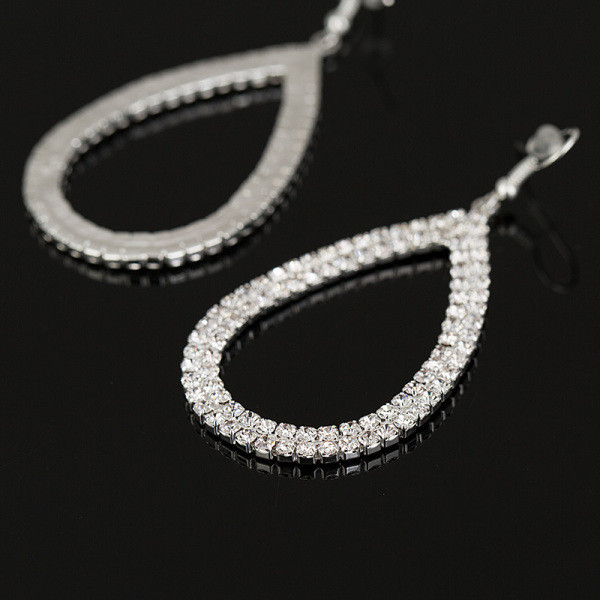 Елегантни дамски висящи обеци с  камъни 