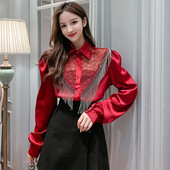 Retro stila sieviešu krekls ar mežģīnēm un klasisku apkakli