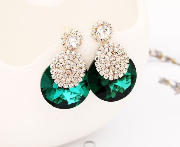 Stílusos női fülbevaló ezüst kövekkel