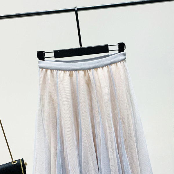 Модерна дамска пола с ластична талия и тюл