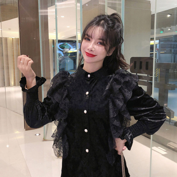 Sieviešu moderns mežģīņu krekls baltā un melnā krāsā