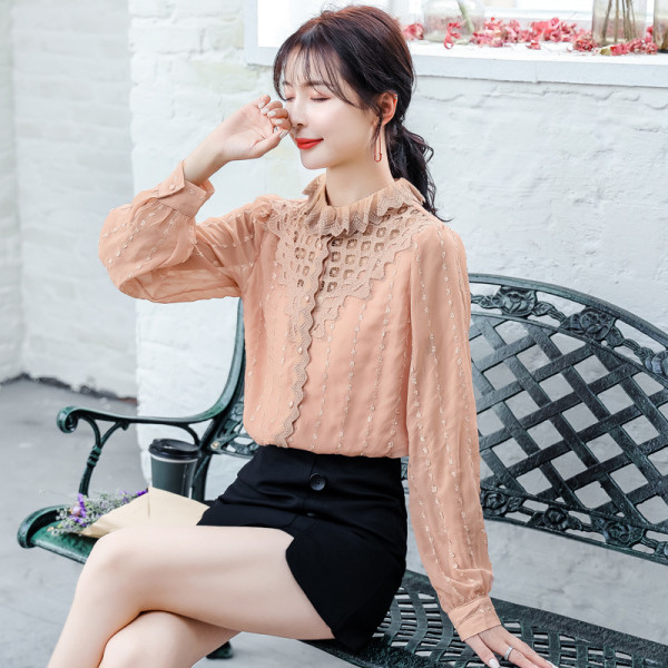 Дамска модерна риза от шифон с дантела и копчета