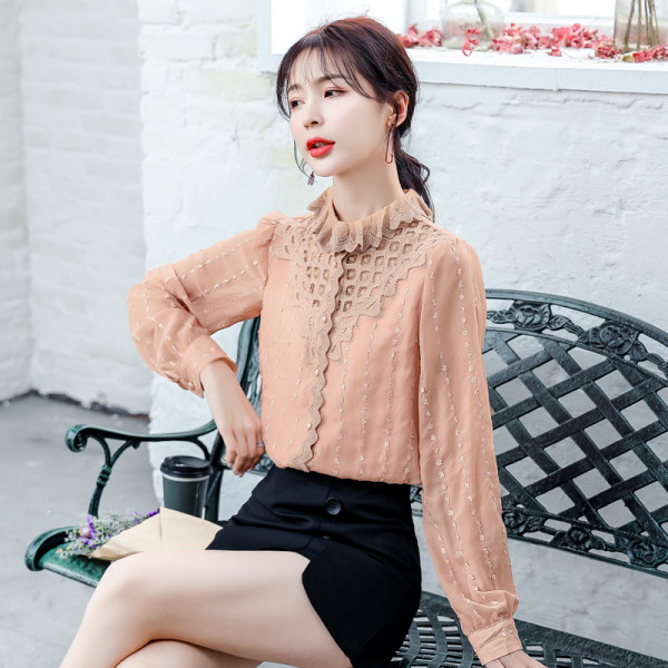 Дамска модерна риза от шифон с дантела и копчета