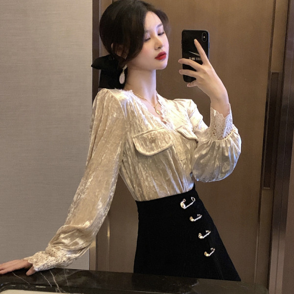 Дамска модерна блуза с дълъг ръкав и дантела