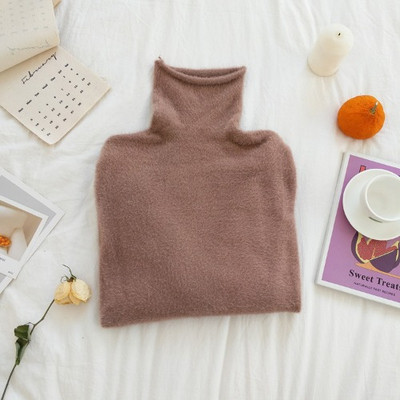 Női pulóver magas gallérral