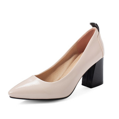 Moteriški smailūs batai žemu storu kulnu